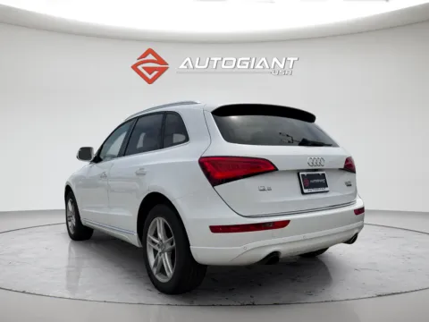 More photos of 2017 Audi Q5 2.0T Premium Plus at AutoGiant USA Fishers, IN