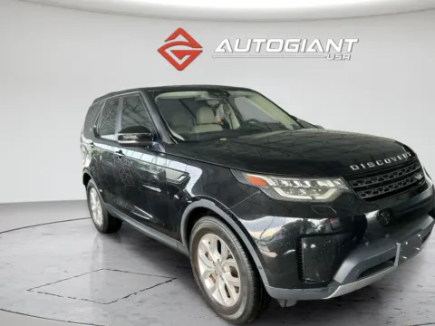 Photos of 2020 Land Rover Discovery SE for sale in Indianapolis, IN at AutoGiant USA Indianapolis