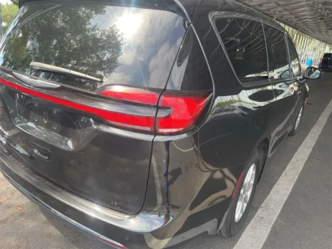 Another view of 2023 Chrysler Pacifica Touring L for sale in Indianapolis, IN at AutoGiant USA Indianapolis