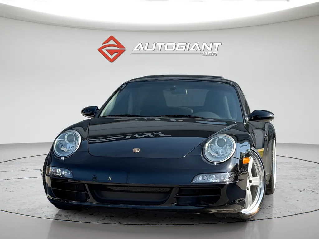 2008 Porsche 911 Carrera 4 Coupe's photo