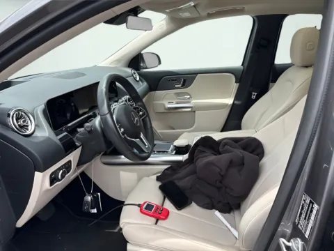 More photos of 2021 Mercedes-Benz GLA 250 at AutoGiant USA Indianapolis, IN