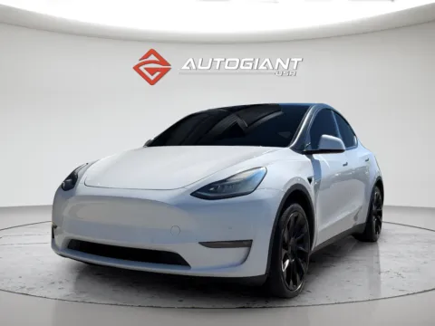 More photos of 2021 Tesla Model Y Standard Range at AutoGiant USA Fishers, IN