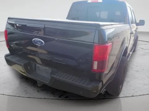 More photos of 2019 Ford F-150 Lariat at AutoGiant USA Fishers, IN