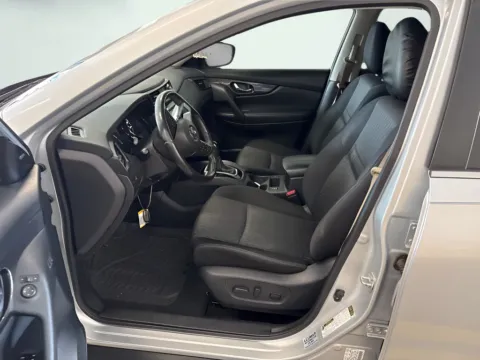 Photos of 2018 Nissan Rogue SV for sale in Fishers, IN at AutoGiant USA Fishers