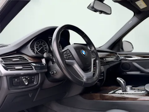 More photos of 2018 BMW X5 xDrive35i at AutoGiant USA Fishers, IN