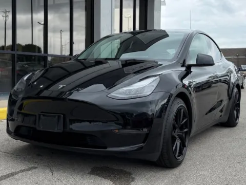 More photos of 2023 Tesla Model Y Performance at AutoGiant USA Fishers, IN