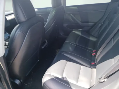 More photos of 2020 Tesla Model 3 Standard Range Plus at AutoGiant USA Fishers, IN
