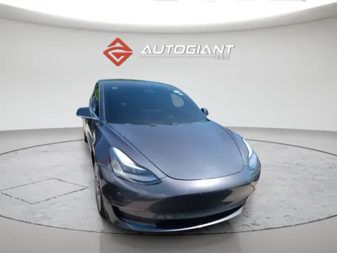 More photos of 2020 Tesla Model 3 Standard Range Plus at AutoGiant USA Fishers, IN