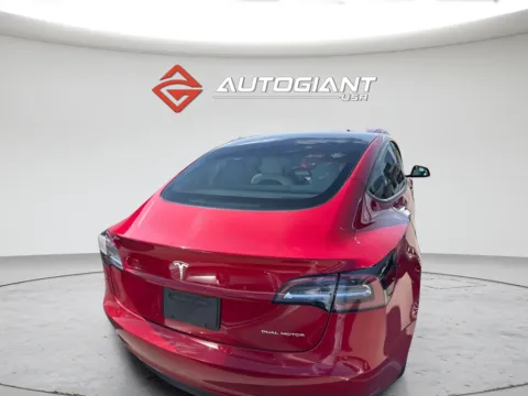 More photos of 2022 Tesla Model 3 Long Range at AutoGiant USA Fishers, IN