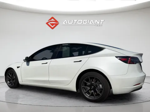 More photos of 2023 Tesla Model 3 at AutoGiant USA Fishers, IN