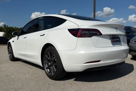 More photos of 2023 Tesla Model 3 at AutoGiant USA Fishers, IN