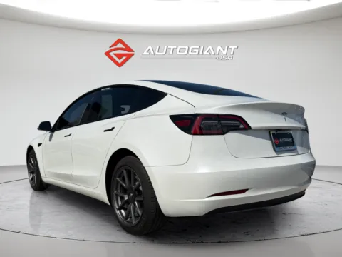 More photos of 2023 Tesla Model 3 at AutoGiant USA Fishers, IN