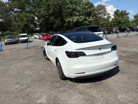 More photos of 2021 Tesla Model 3 Standard Range Plus at AutoGiant USA Fishers, IN