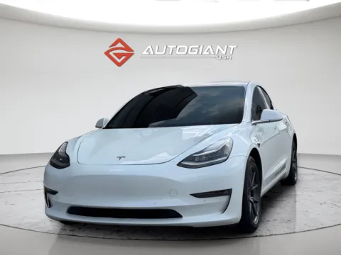 More photos of 2020 Tesla Model 3 Long Range at AutoGiant USA Fishers, IN