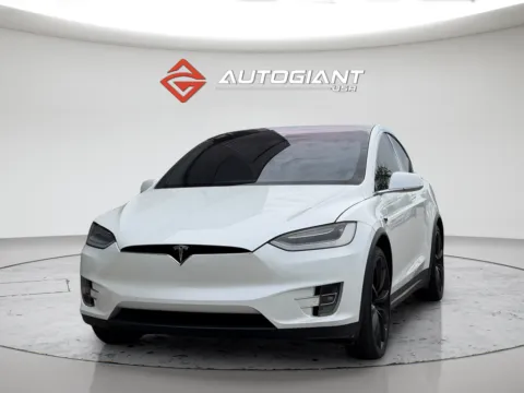 More photos of 2020 Tesla Model X Long Range at AutoGiant USA Fishers, IN