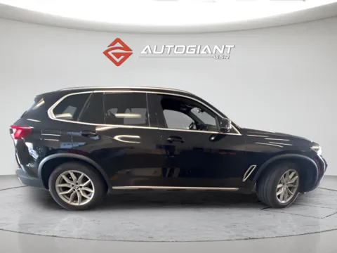 More photos of 2019 BMW X5 xDrive50i at AutoGiant USA Fishers, IN