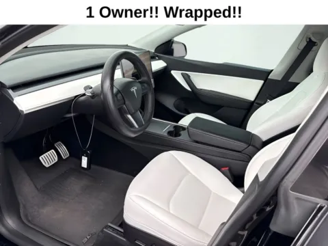 Photos of 2022 Tesla Model Y Performance for sale in Fishers, IN at AutoGiant USA Fishers