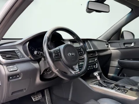 More photos of 2016 Kia Optima SXL at AutoGiant USA Fishers, IN
