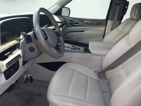 Photos of 2022 Cadillac Escalade ESV Premium Luxury Platinum for sale in Fishers, IN at AutoGiant USA Fishers