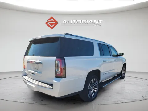 More photos of 2020 GMC Yukon XL Denali at AutoGiant USA Fishers, IN