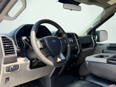 More photos of 2018 Ford F-150 XLT at AutoGiant USA Fishers, IN