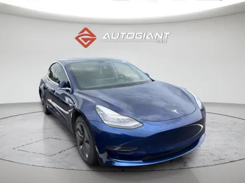 More photos of 2020 Tesla Model 3 Standard Range Plus at AutoGiant USA Fishers, IN