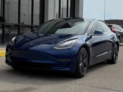 More photos of 2020 Tesla Model 3 Standard Range Plus at AutoGiant USA Fishers, IN