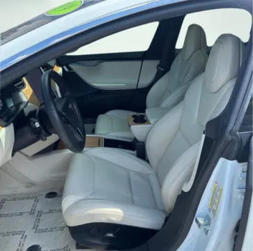 Photos of 2019 Tesla Model S Performance for sale in Fishers, IN at AutoGiant USA Fishers