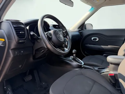 More photos of 2015 Kia Soul at AutoGiant USA Fishers, IN