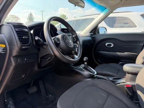 Photos of 2015 Kia Soul for sale in Fishers, IN at AutoGiant USA Fishers