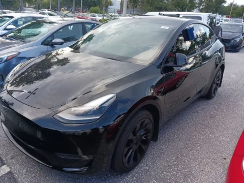 Black 2023 Tesla Model Y Long Range for sale in Fishers, IN
