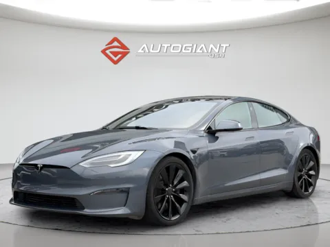 Photos of 2022 Tesla Model S for sale in Fishers, IN at AutoGiant USA Fishers