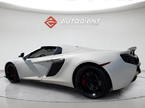 More photos of 2015 McLaren 650S Spider at AutoGiant USA Fishers, IN