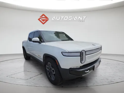 White 2022 Rivian R1T Adventure for sale in Fishers, IN
