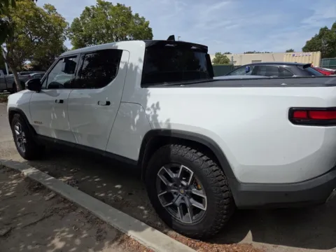 Photos of 2022 Rivian R1T Adventure for sale in Fishers, IN at AutoGiant USA Fishers