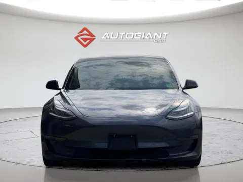 More photos of 2019 Tesla Model 3 Long Range at AutoGiant USA Fishers, IN