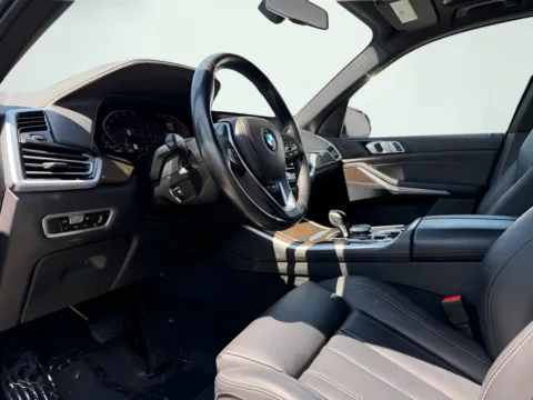 Photos of 2022 BMW X5 xDrive40i for sale in Fishers, IN at AutoGiant USA Fishers