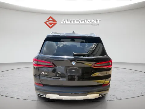 More photos of 2022 BMW X5 xDrive40i at AutoGiant USA Fishers, IN