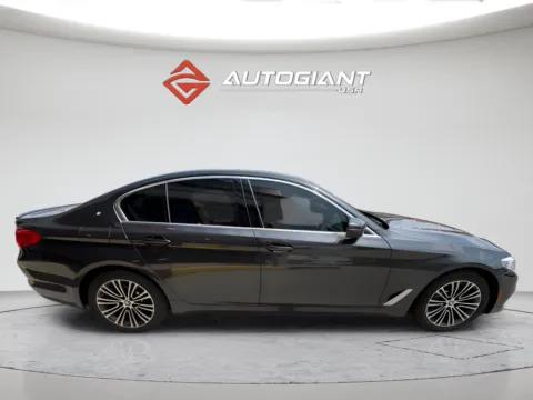 More photos of 2019 BMW 5 Series 530i xDrive at AutoGiant USA Fishers, IN