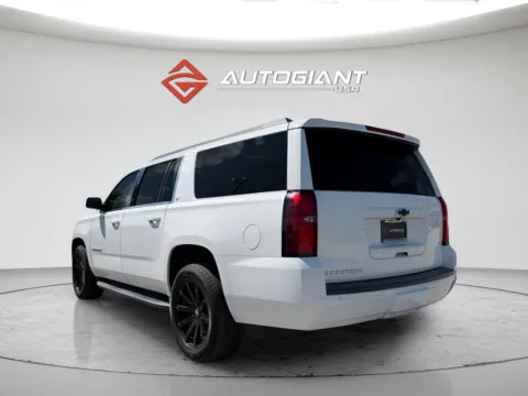 More photos of 2018 Chevrolet Suburban LT at AutoGiant USA Fishers, IN