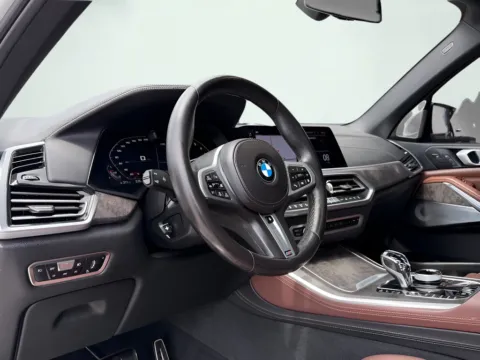 More photos of 2019 BMW X5 xDrive50i at AutoGiant USA Fishers, IN