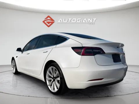More photos of 2020 Tesla Model 3 Long Range at AutoGiant USA Fishers, IN