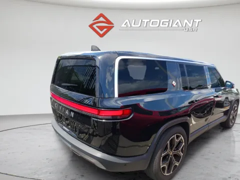 More photos of 2023 Rivian R1S Adventure at AutoGiant USA Fishers, IN