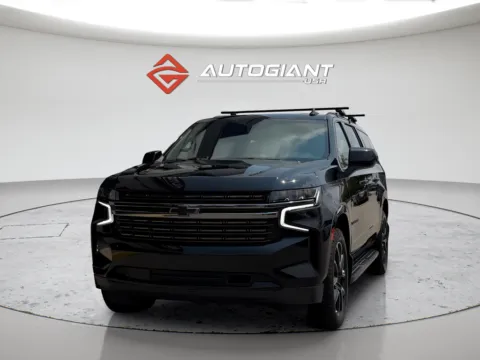 More photos of 2021 Chevrolet Suburban RST at AutoGiant USA Fishers, IN