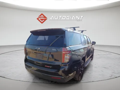 More photos of 2021 Chevrolet Suburban RST at AutoGiant USA Fishers, IN