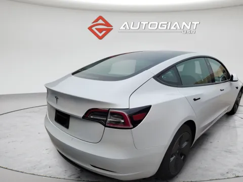 More photos of 2023 Tesla Model 3 at AutoGiant USA Fishers, IN