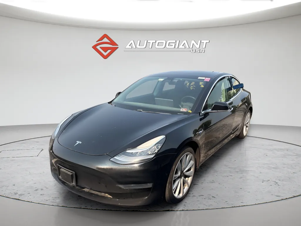 Black 2019 Tesla Model 3 Mid Range for sale in Fishers, IN