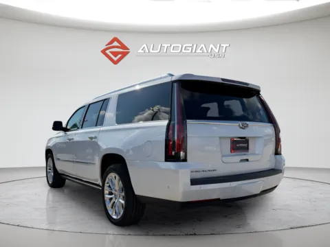More photos of 2019 Cadillac Escalade ESV Premium at AutoGiant USA Fishers, IN
