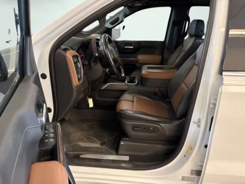 Photos of 2020 Chevrolet Silverado 1500 High Country for sale in Fishers, IN at AutoGiant USA Fishers