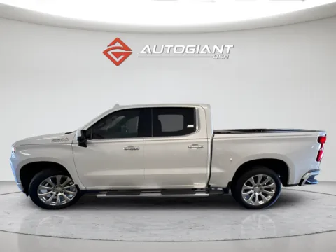 Another view of 2020 Chevrolet Silverado 1500 High Country for sale in Fishers, IN at AutoGiant USA Fishers